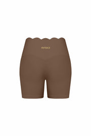 High-Waist Scallop Scrunch Short